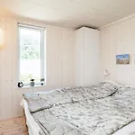 בית נופש 5 Star Holiday Home In Hals הלס