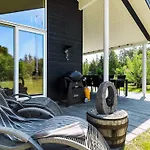 5 Star Holiday Home In Hals בית נופש